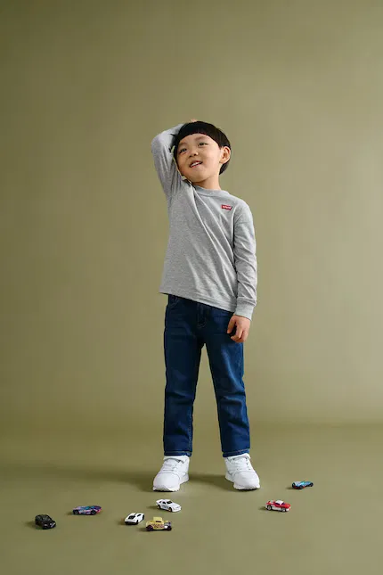Джинсы из потертого денима Levi's, синий
