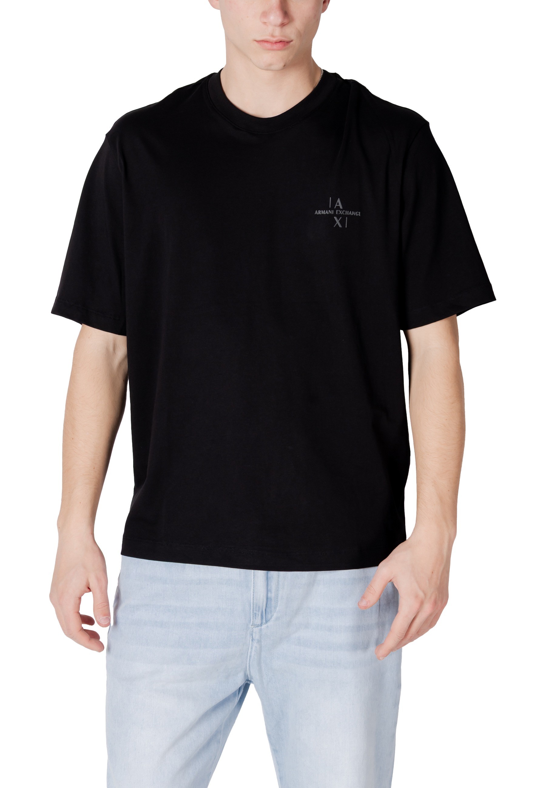 

Футболка Armani Exchange