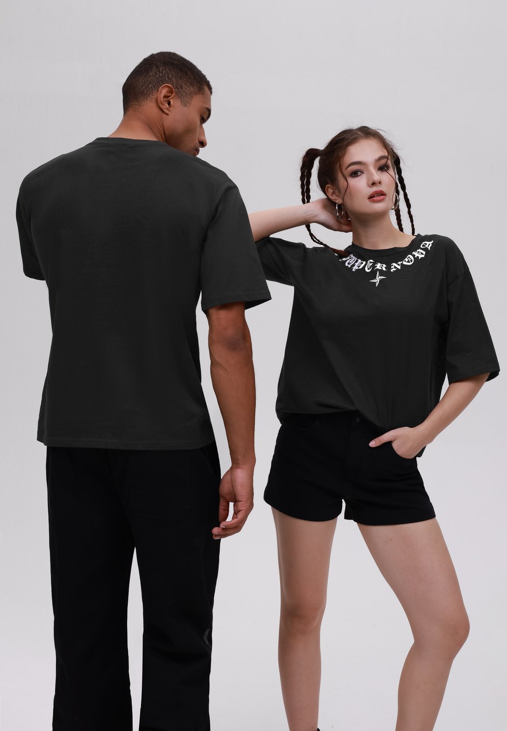 

Футболка с принтом UNISEX YOURTURN by Zalando, черный