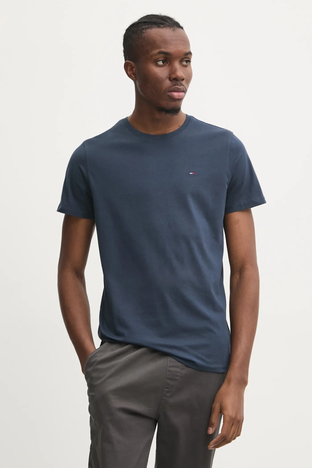 

Хлопковая футболка Tommy Jeans, темно-синий
