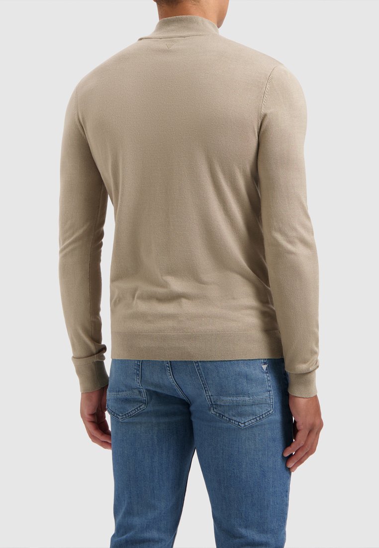 

Джемпер COLTRUIEN ESSENTIAL MOCKNECK Pure Path, серо-коричневый
