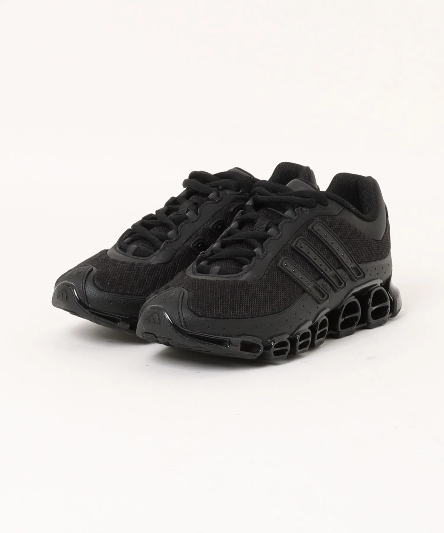 Мужские кроссовки MEGARIDE adidas JP9626 для спорта чёрные