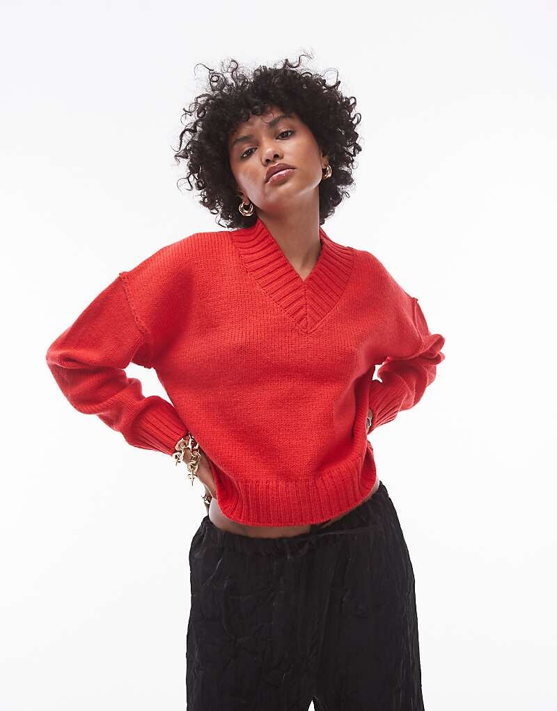 

Topshop – Красный однотонный вязаный джемпер с высоким воротником и V-образным вырезом