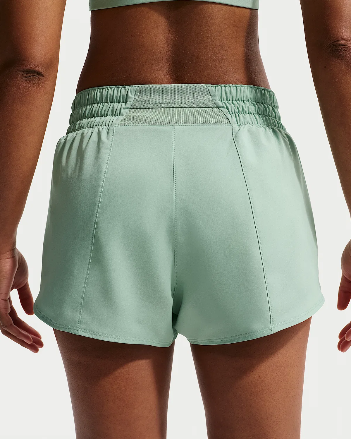 Женские шорты Nike One Dri-FIT со средней посадкой, длиной 3" и вкладышем, Steam/White — фото 3