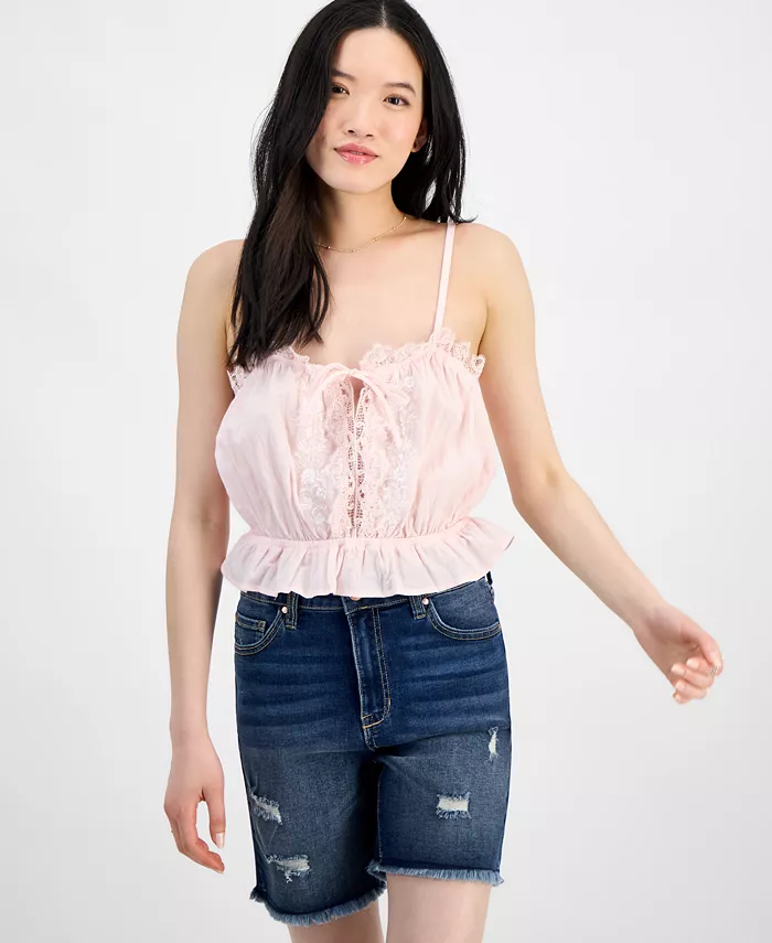 

Женский топ с кружевной отделкой, вышивкой и баской Juniors' Lace-Trim Embroidered Peplum Tank Top Self Esteem, розовый