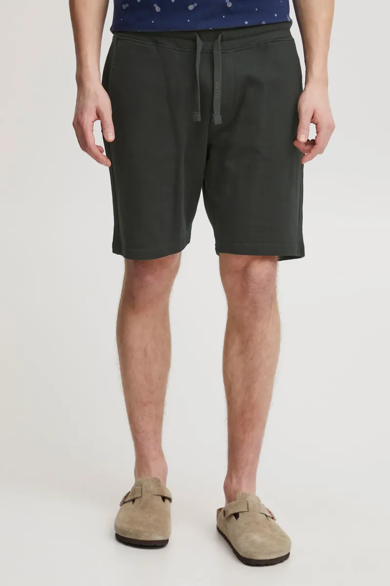 

Шорты-чиносы Blend "BLEND BHSweatshorts", черный