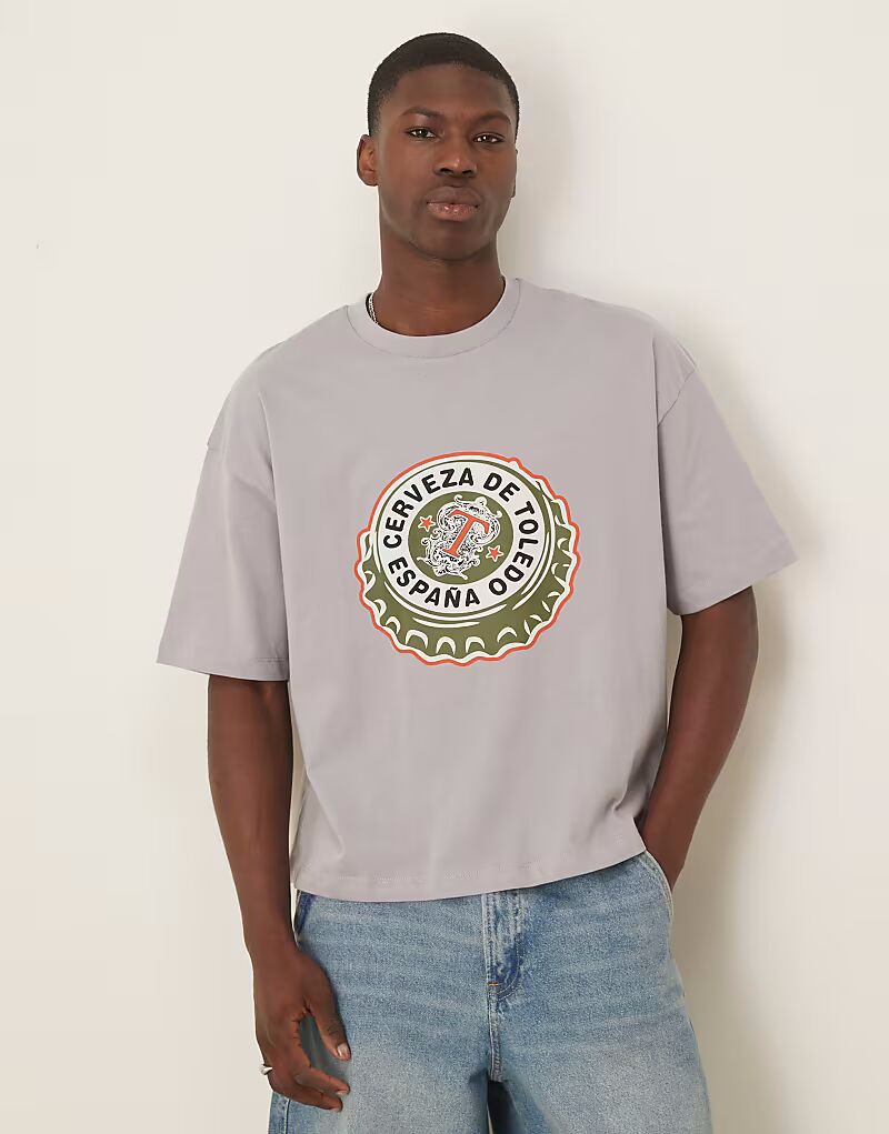 

Футболка свободного кроя с текстовой графикой ASOS DESIGN серого цвета