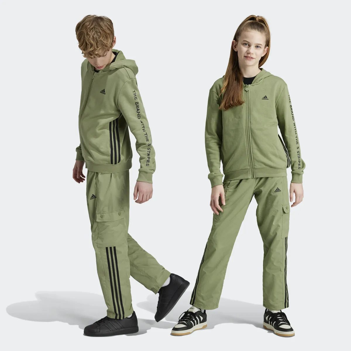 

Спортивные брюки Adidas Sportswear "J JAM WV CRG PN" (1 шт.), зеленый