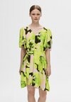 

Дневное платье SLFHELINDA SHORT DRESS Selected, зеленый