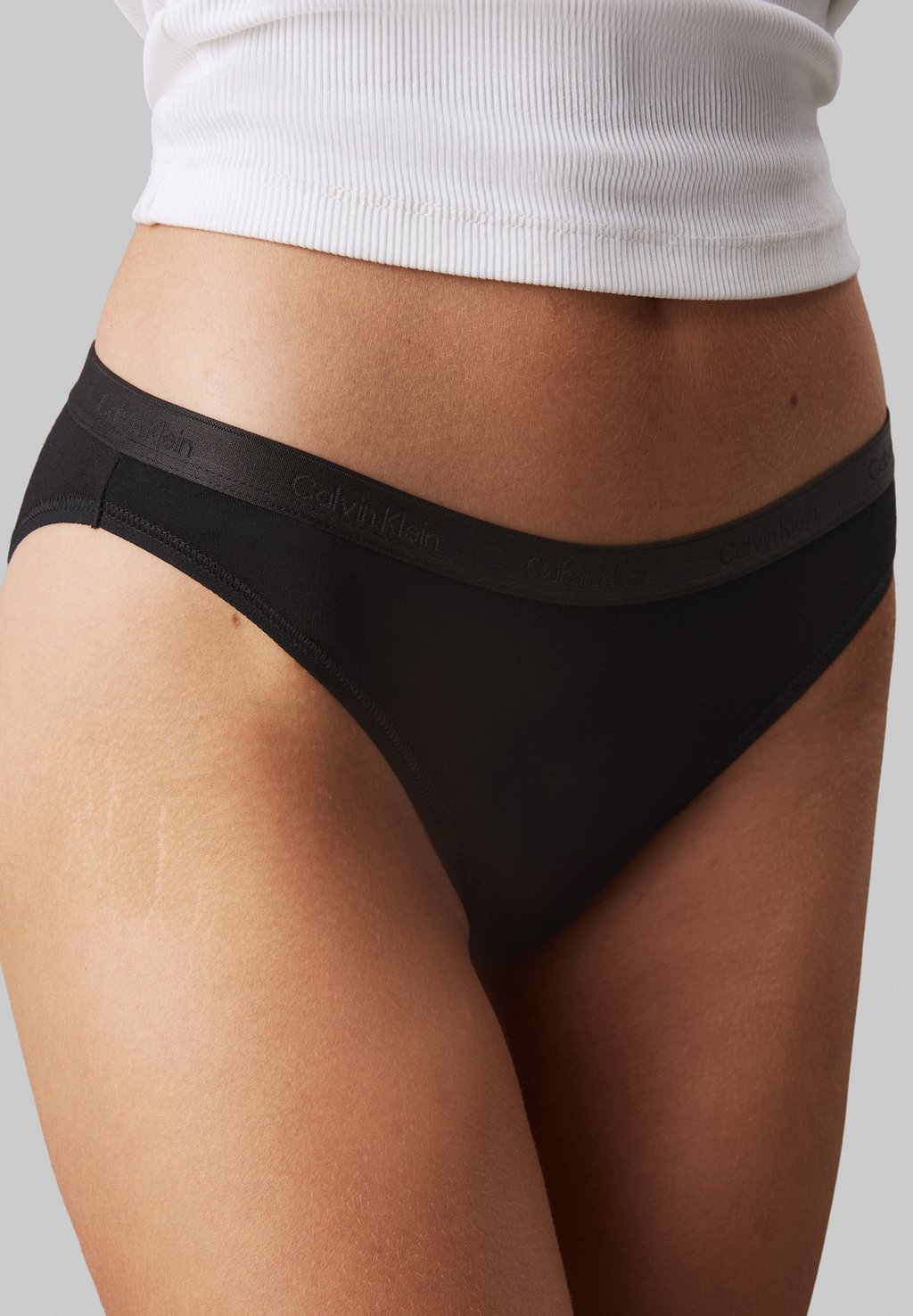 

Трусы MODERN LOGO HOLIDAY PACK OF 5 Calvin Klein Underwear, мультиколор