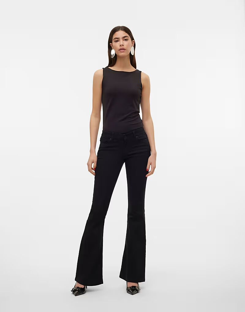 

Расклешенные джинсы Vero Moda черного цвета