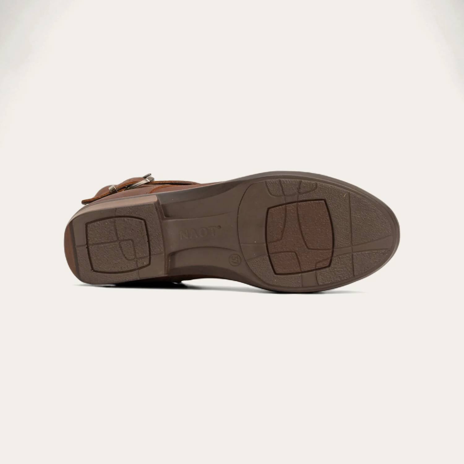Женские ботинки Alize - средний размер, мягкая кожа коньячного цвета NAOT, Soft Cognac Leather — фото 4