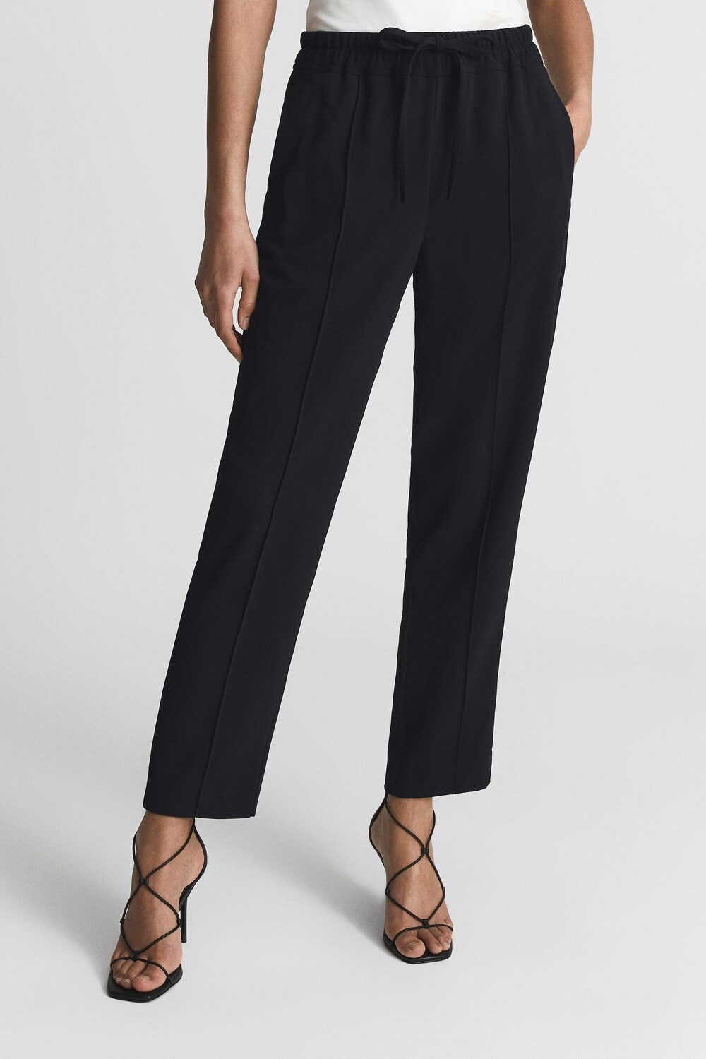 

Брюки Hailey без застежки Reiss, черный