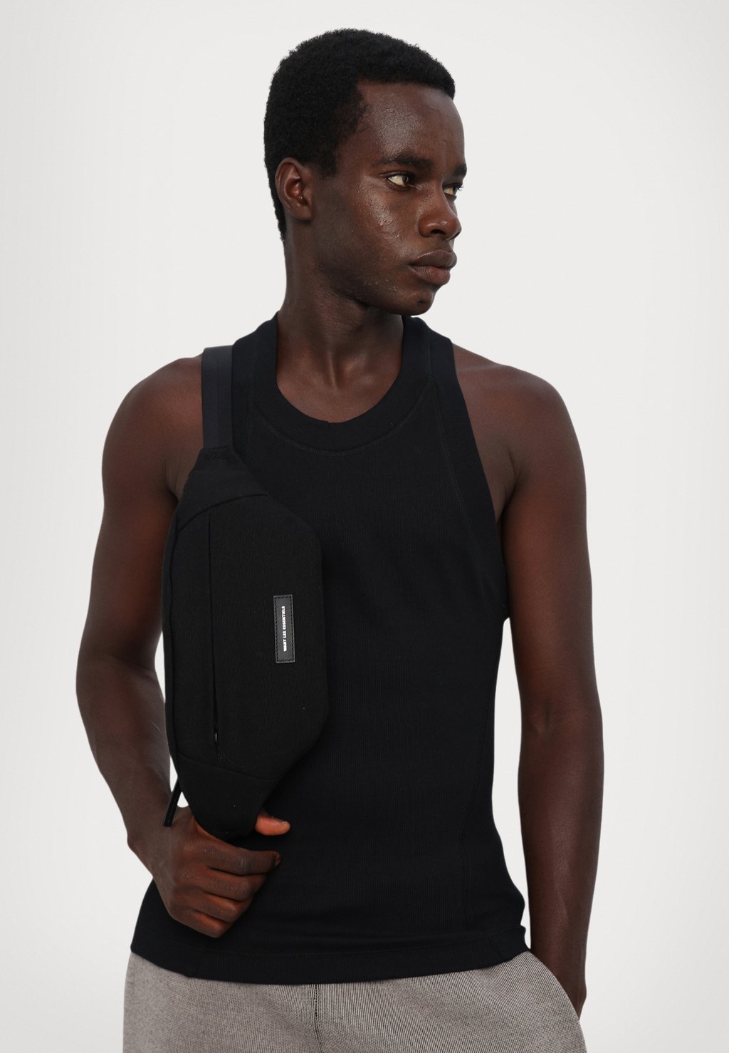 

Топ CORE TAB MOVEMENT VEST UNISEX Saul Nash, черный