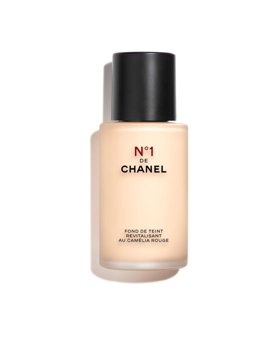 Освещает - Увлажняет - Защищает CHANEL, цвет bd01