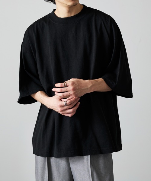 

Футболка с приспущенными плечами, окрашенная в готовом виде, плотность 210 г SHAKA WeAR, черный