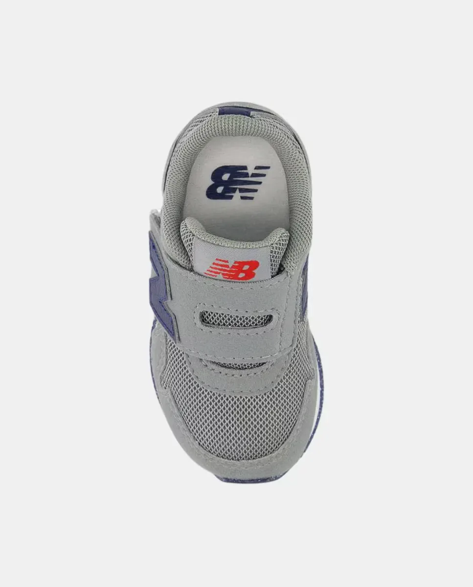 Детская повседневная кроссовка 323 на застежках-липучках Hook & Loop от New Balance, серый — фото 3