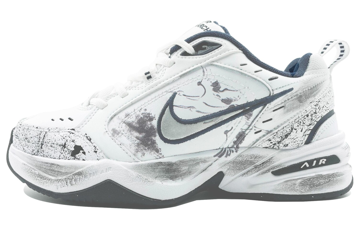 

Массивные кроссовки Nike Air Monarch 4 унисекс, White