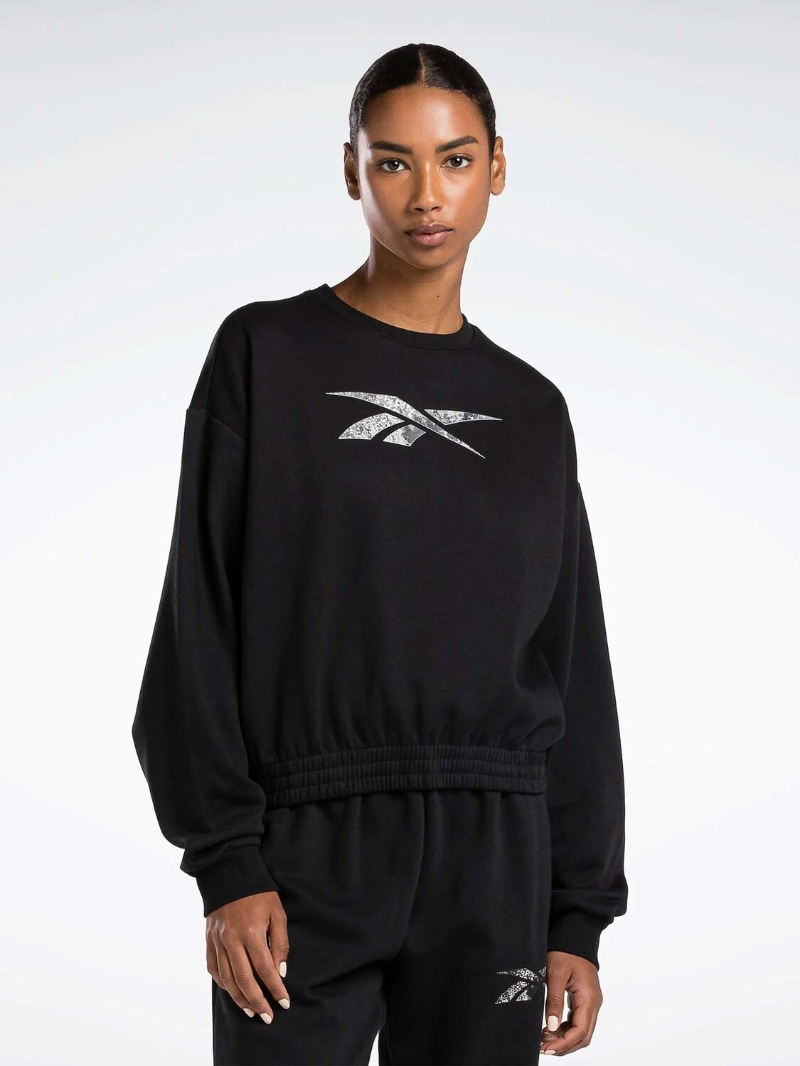 

Блуза Reebok Modern Safari Coverup, черный