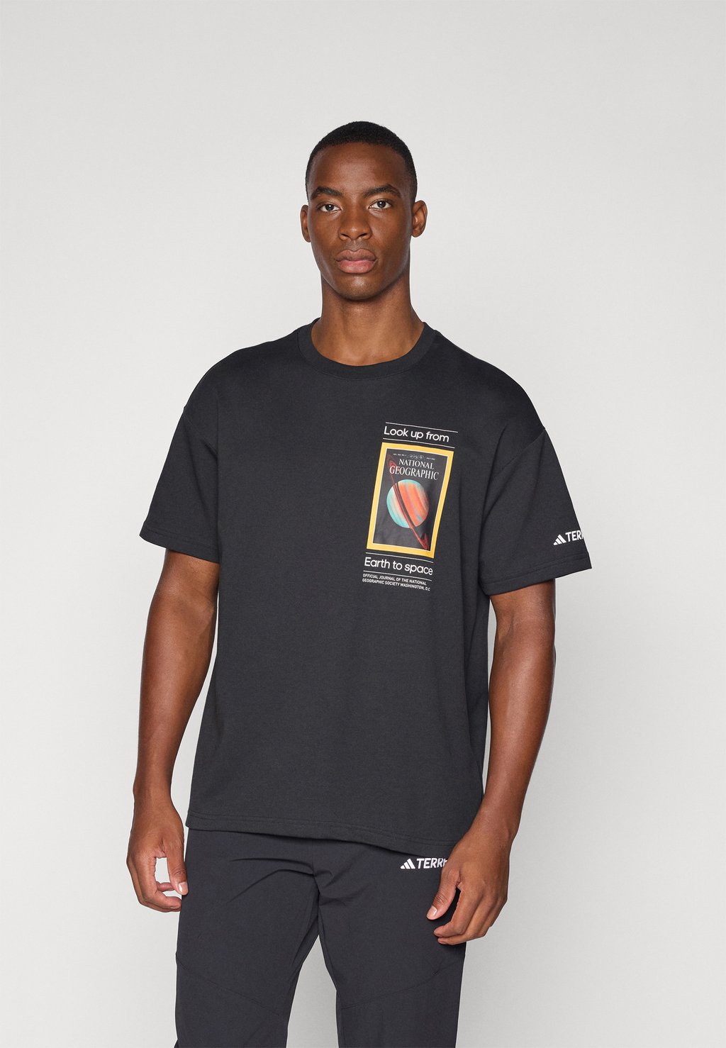 

Футболка с принтом AERO GRAPHIC Adidas Terrex, черный