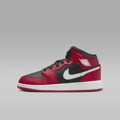 

Кроссовки Jordan Air 1 Mid, цвет Black/Gym Red/White