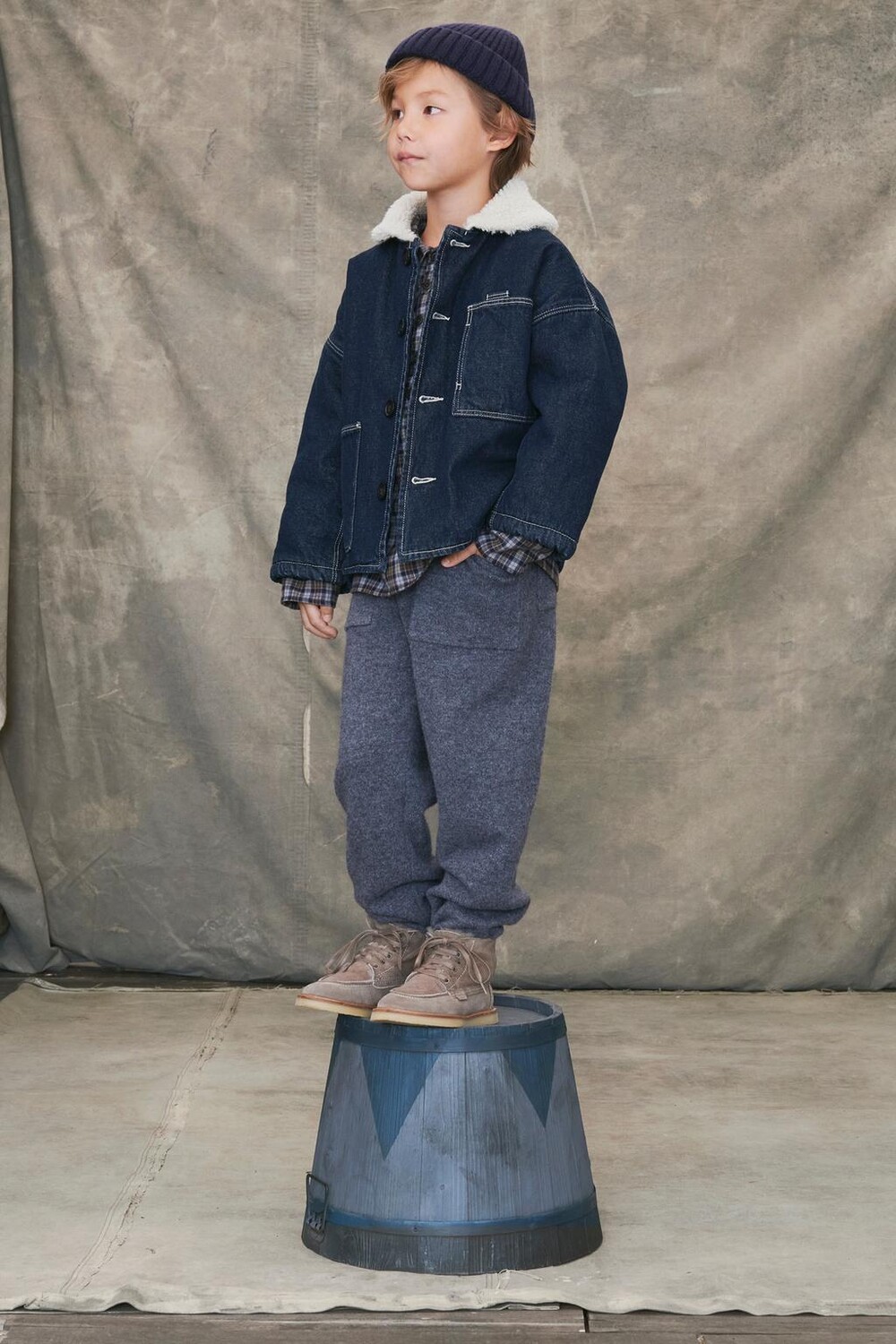 

Джинсовая куртка с искусственной овчиной ZARA, синий