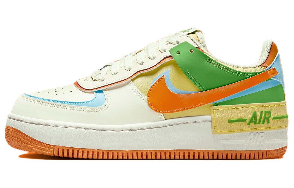 

Женские кроссовки для скейтбординга Nike Air Force 1, Beige/Blue