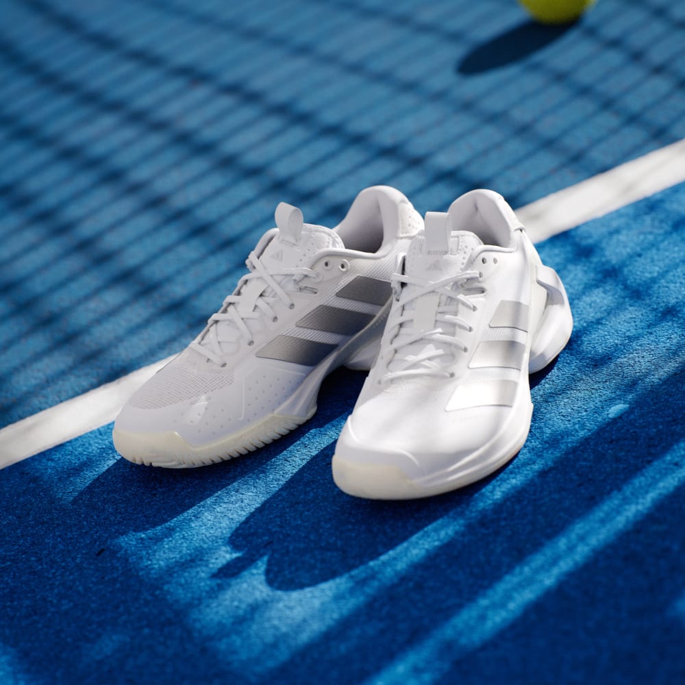 Кроссовки Adidas adizero Ubersonic 5 Tennis Shoes, цвет Cloud White/Silver Metallic/Cloud White — фото 4