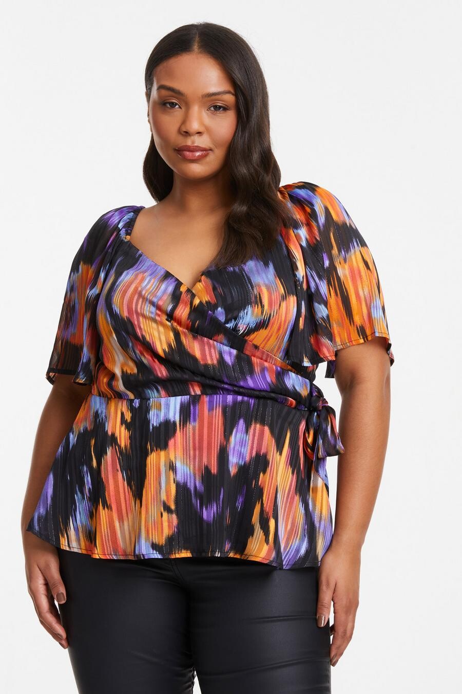 

Топ Curve Black Smudge Print Wrap QUIZ Clothing