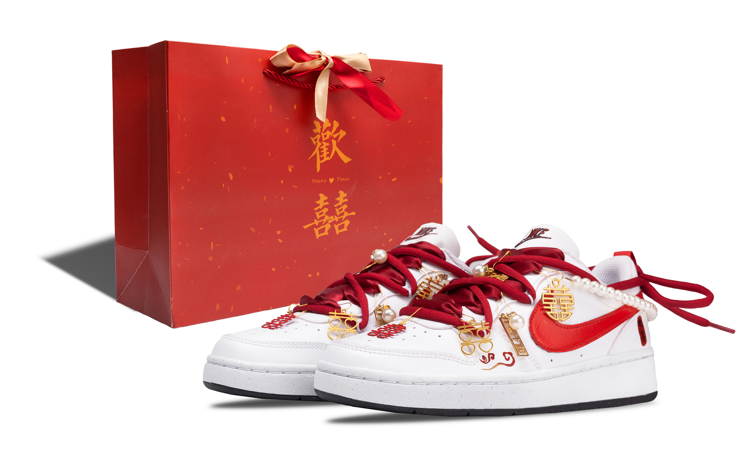 

Court Borough Low top Unisex Red Nike, белый/красный