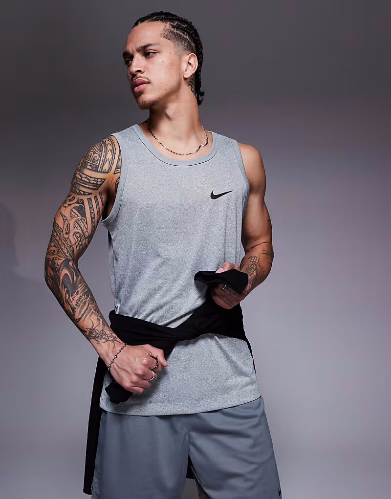 

Nike Training - Legend Dri-FIT - Майка серого цвета