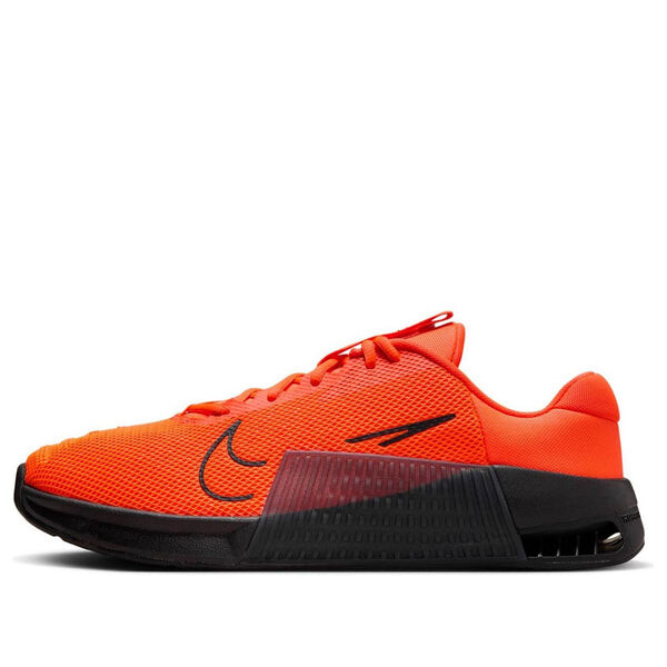 

Кроссовки metcon 9 'hyper crimson hyper orange black' Nike, красный