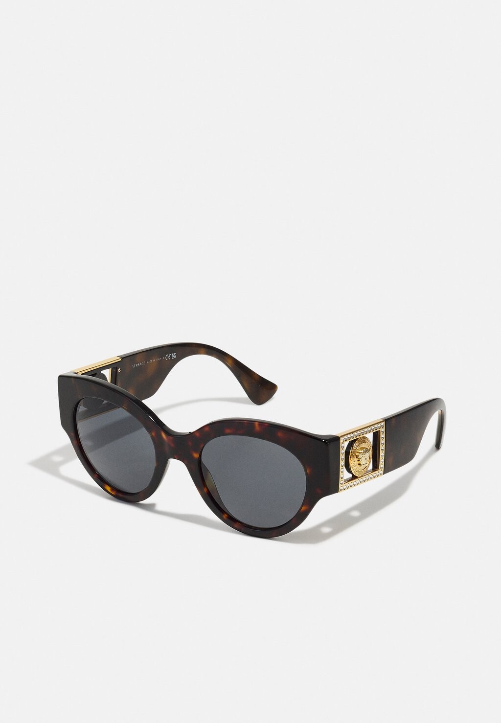 

Солнцезащитные очки Versace