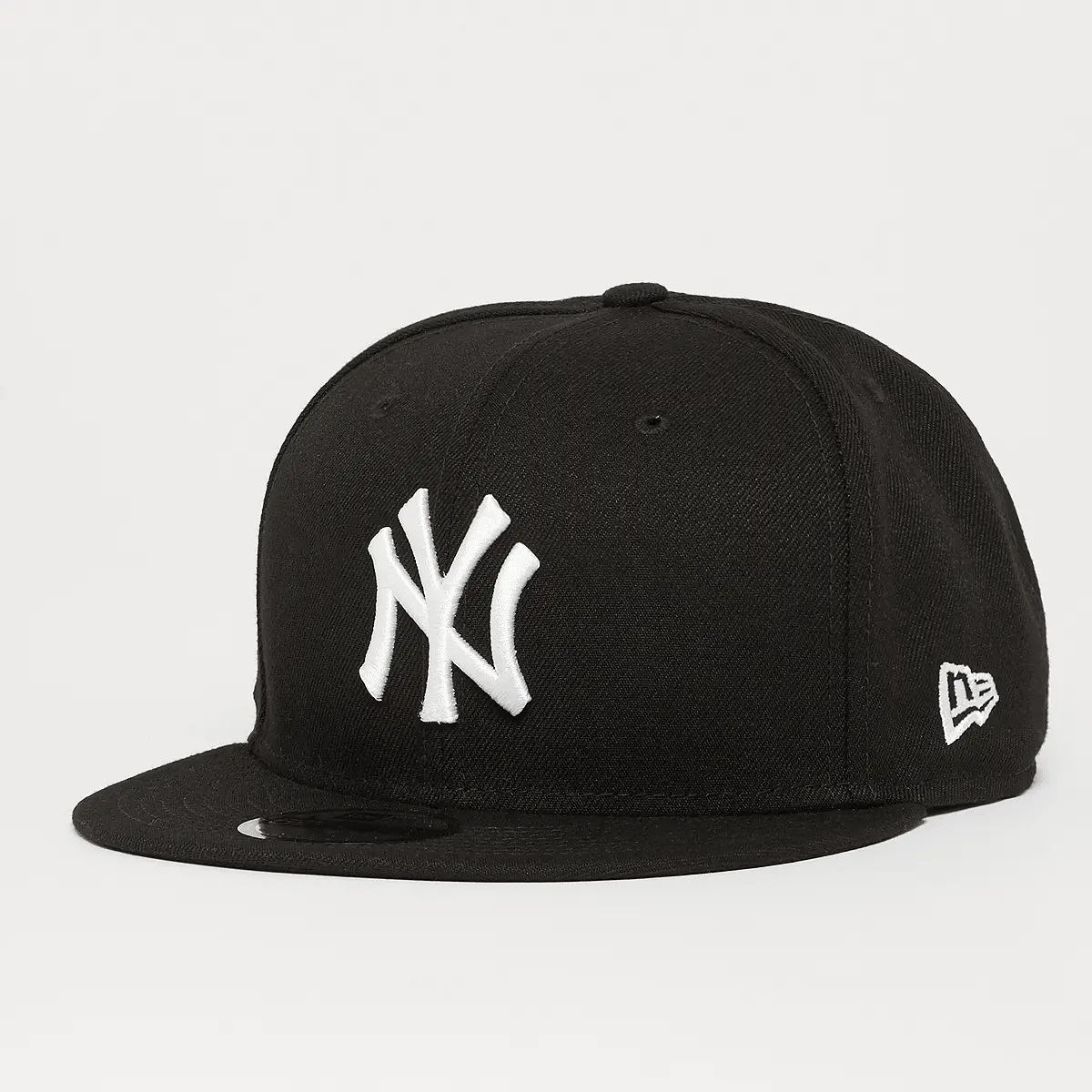 

Бейсболка New Era Fitted-Cap 59Fifty Basic MLB New York Yankees, черный