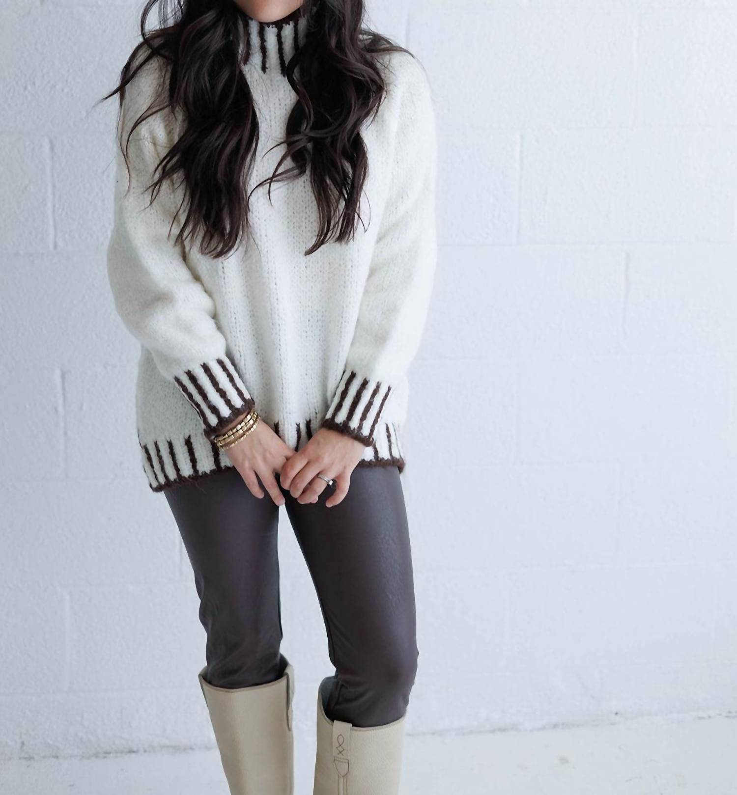 

Веганские кожаные леггинсы в шоколадном цвете Splendid