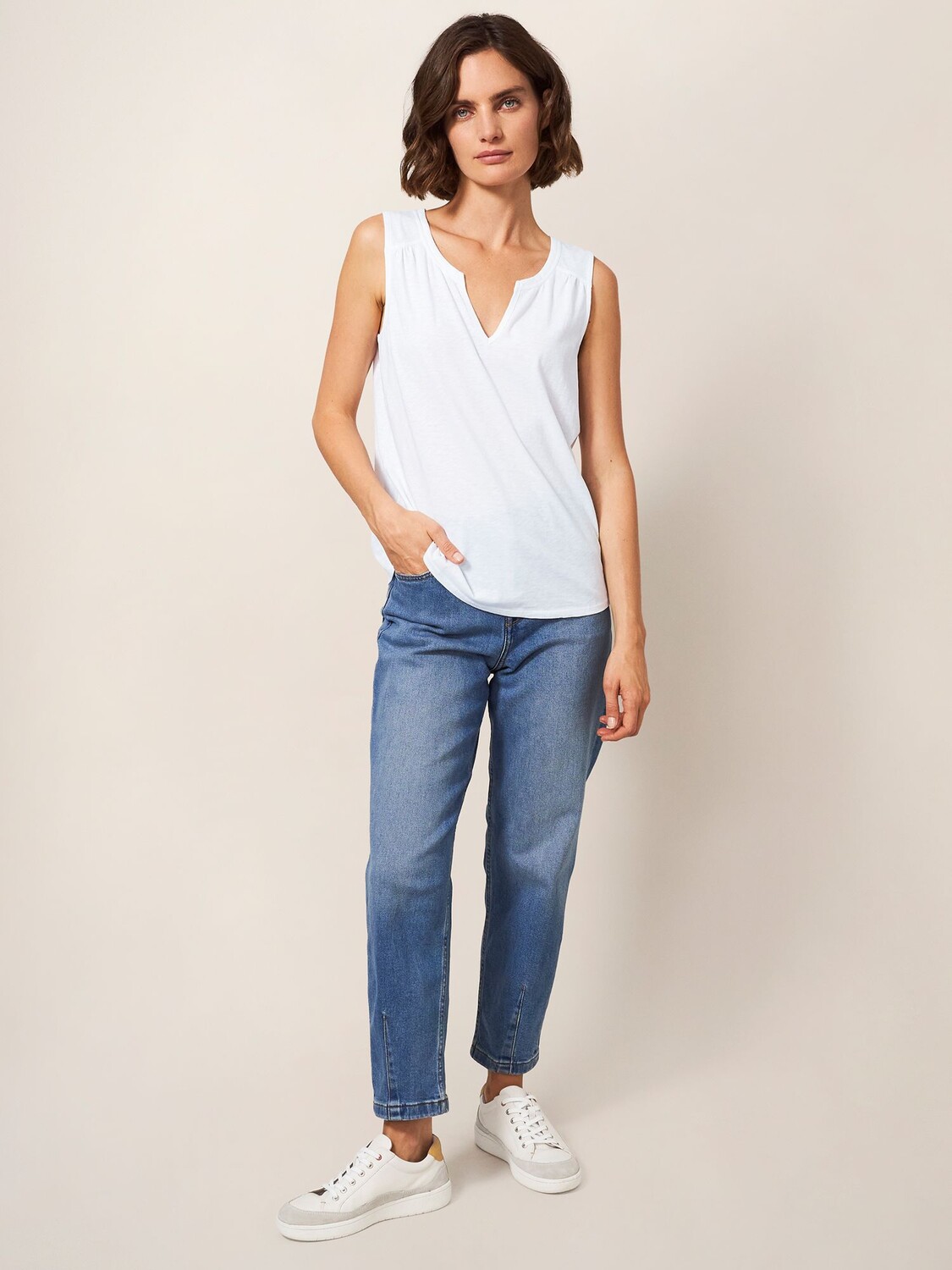 

Хлопковый жилет White Stuff Laila, белый