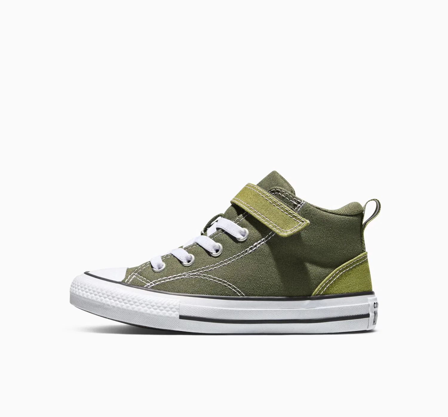 Кроссовки Converse зеленого цвета