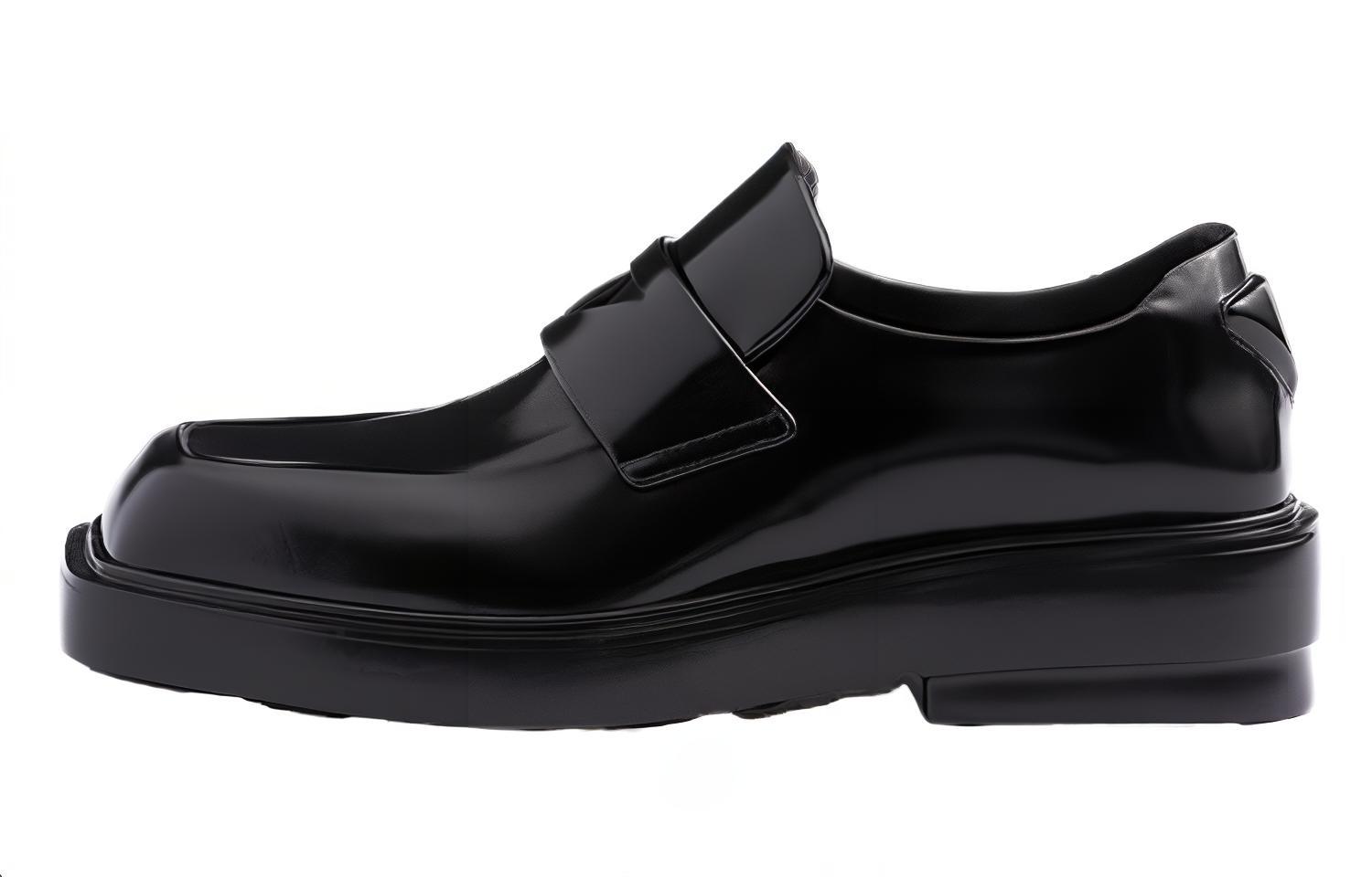 Кожаные лоферы с треугольными нашивками PRADA, Black