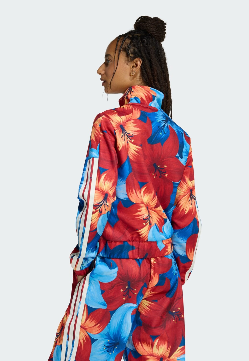 Adidas Sportswear Спортивная куртка 'Adidas x Farm Rio House Of Tiro' в цветах Navy, Light Blue, Carmine Red — фото 3