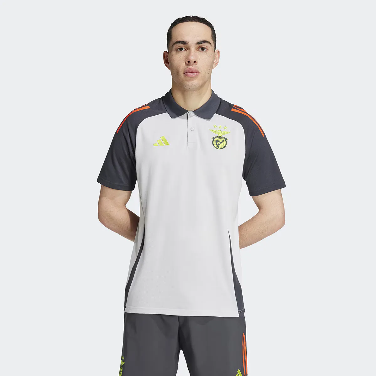 

Мужская SL Benfica 2024/2025 Tiro24 Polo Adidas футболка, серый