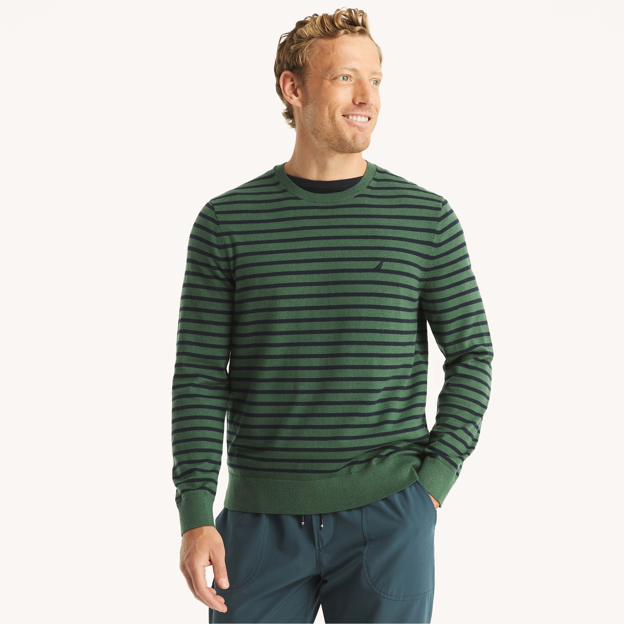 

Мужской свитер Nautica Navtech Striped Crewneck, цвет rainforest green