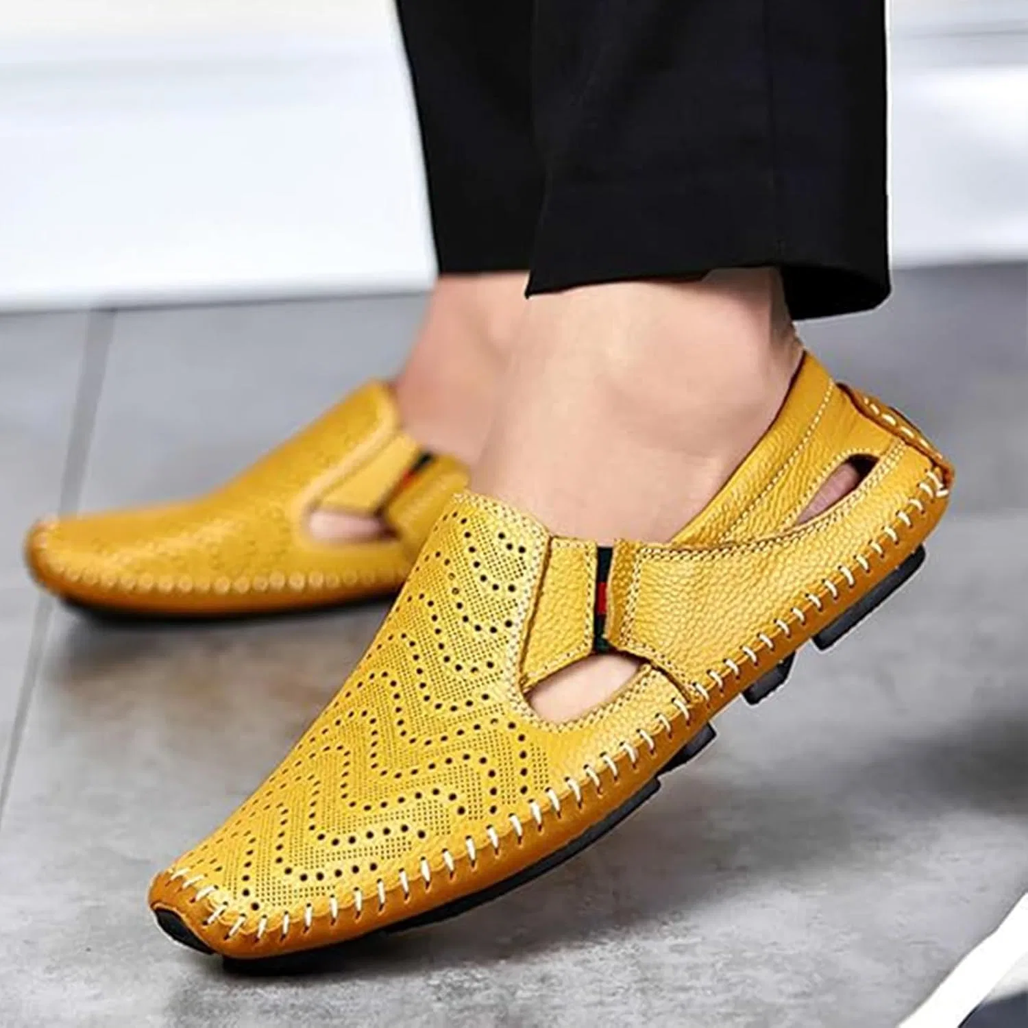 Мокасины кожаные Men's Leather Driving Loafers Breathable Casual Shoes, Желтый a Xinduoyu — фото 3