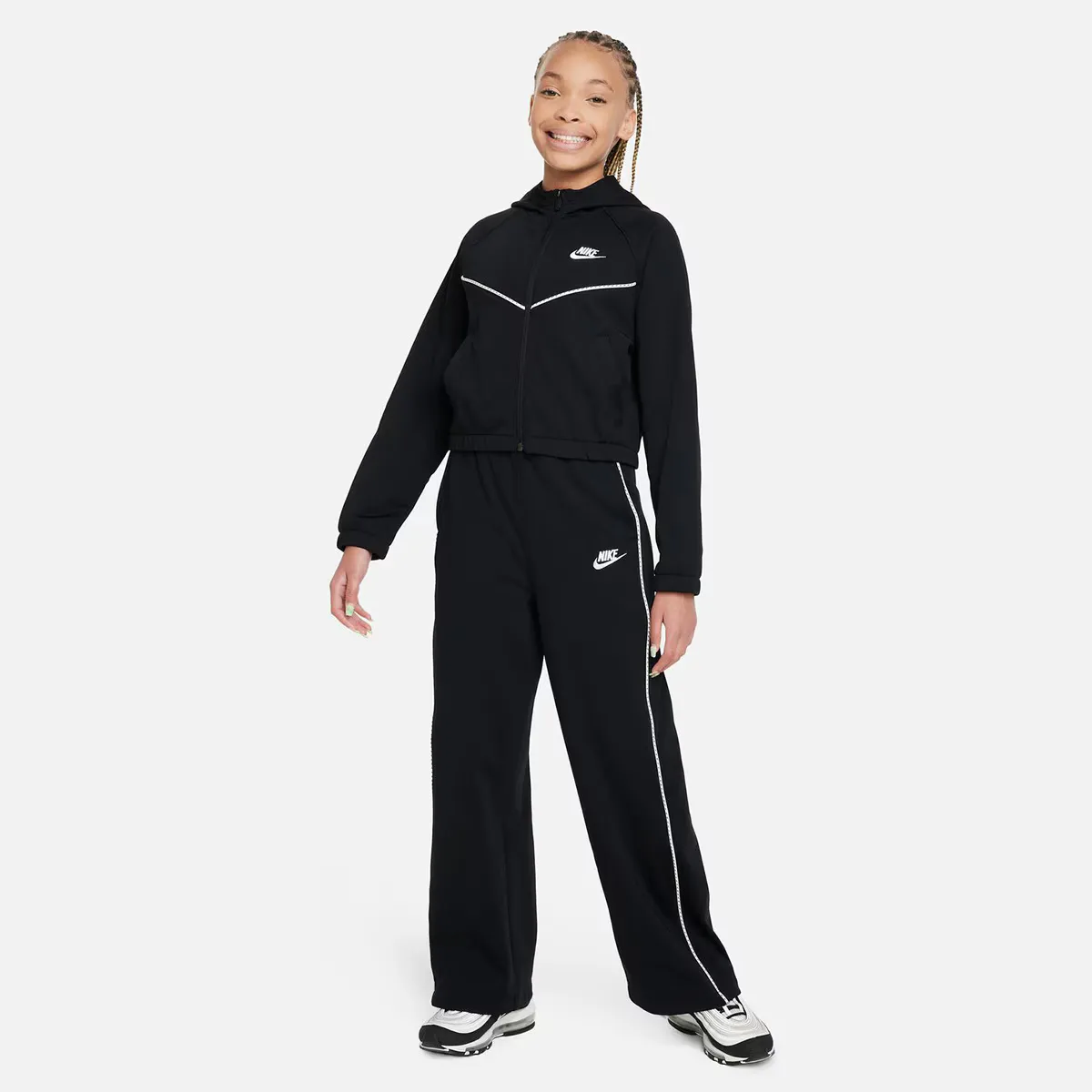 

Спортивная одежда Nike детский спортивный костюм, чёрный