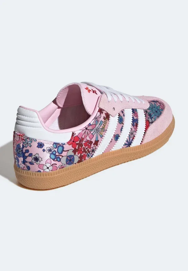 Кроссовки Adidas Originals Liberty London, цвет прозрачно-розовый облачно-белый с жвачкой — фото 3