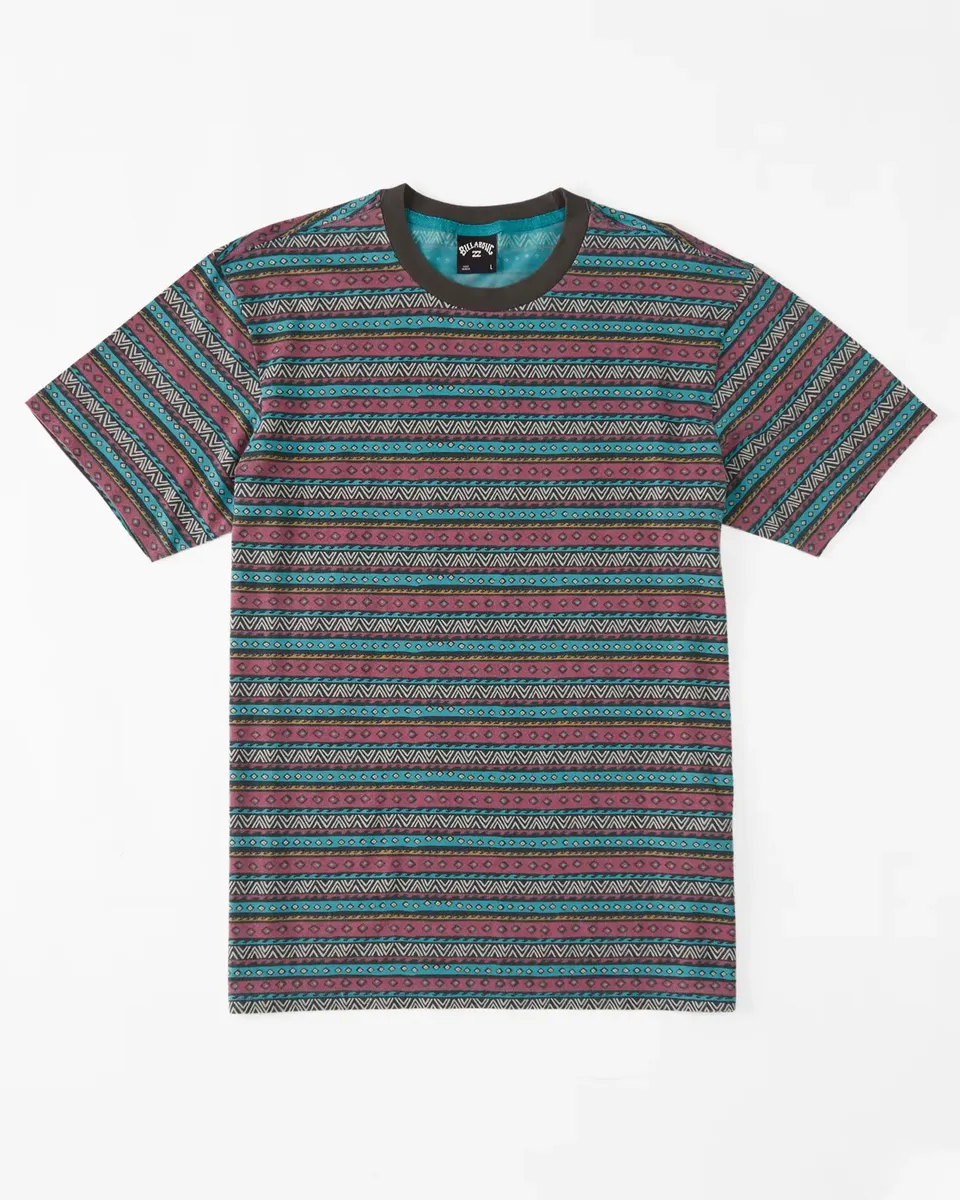 

Футболка Billabong "Realm", цвет Wild Berry