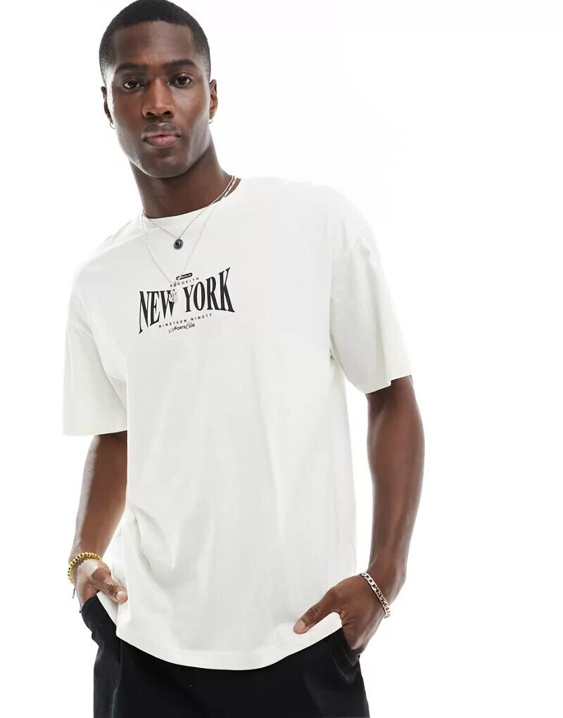 

Футболка оверсайз цвета экрю Jack & Jones с принтом «Нью-Йорк» на груди