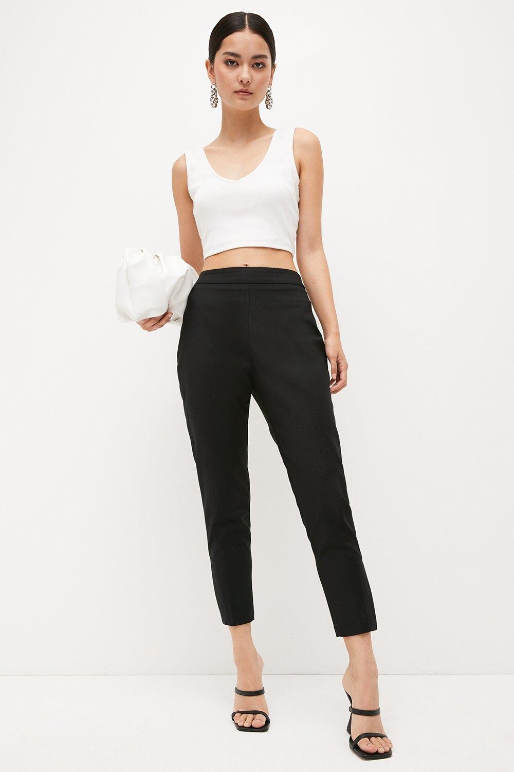 

Укороченные брюки Petite Essential из технической ткани Karen Millen, черный