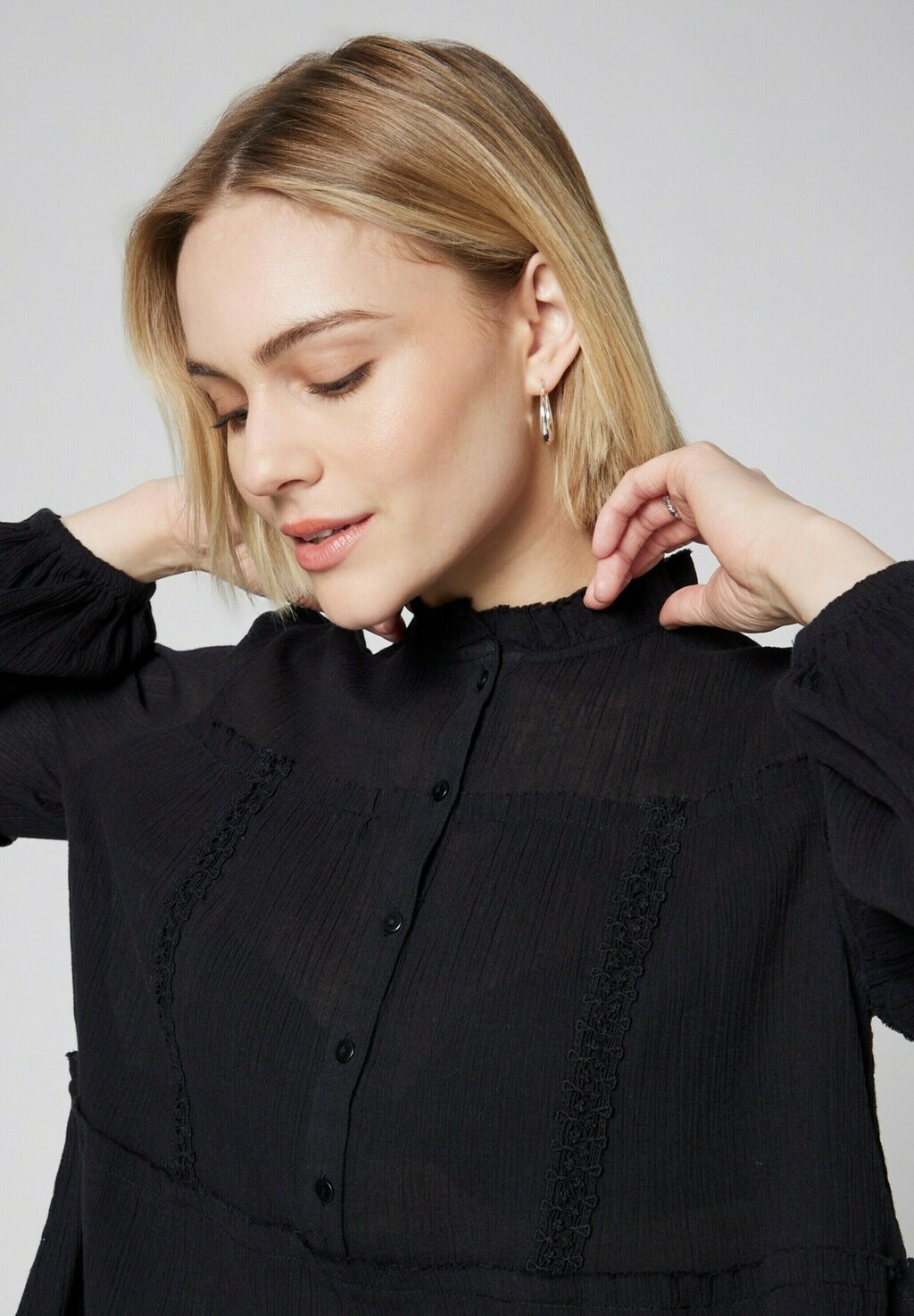 

Блуза AVINIA Guido Maria Kretschmer Collection, черный