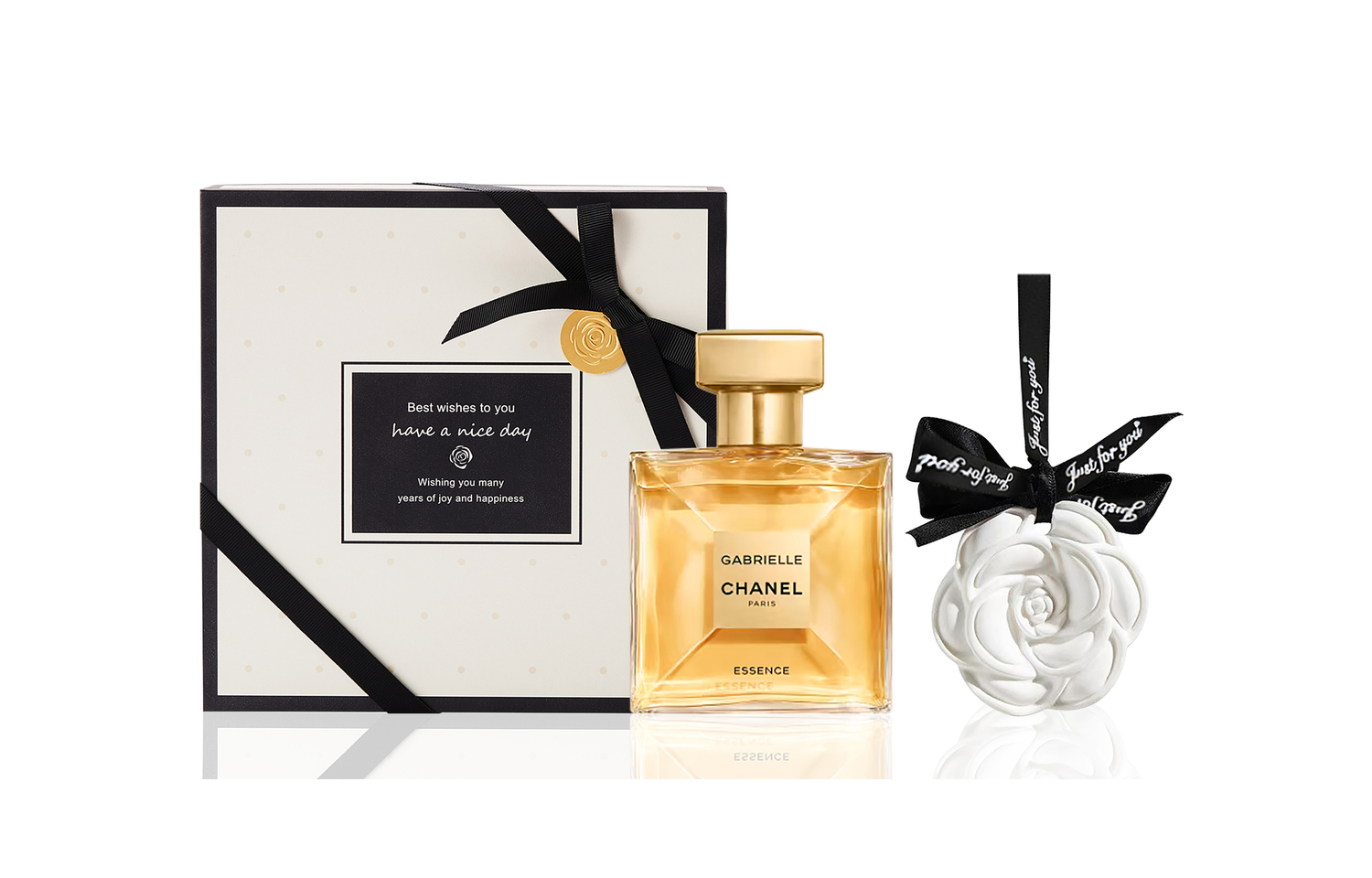 Набор подарочный Chanel: парфюмерная вода Gabrielle Essence 50 мл и ароматический диффузор — фото 2