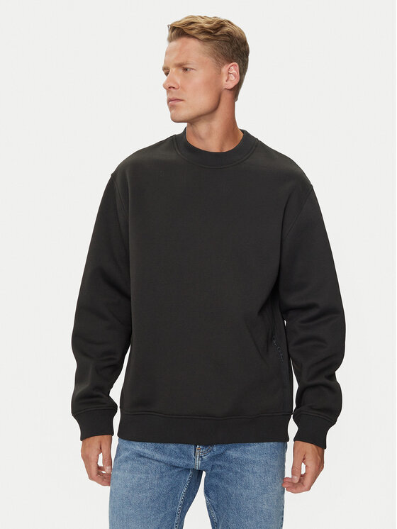 

Свитшот regular fit J30J326145 Calvin Klein Jeans, черный